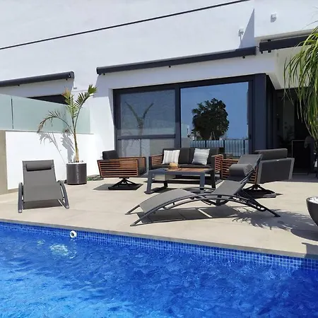 De Luxe * Dolores (Alicante)